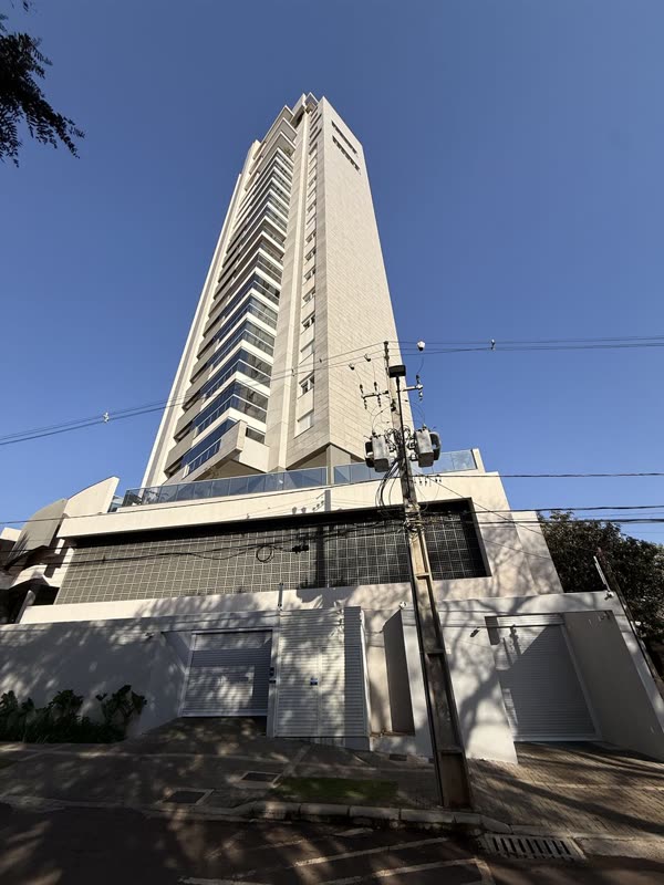 Grand View, empreendimento equipado com portão Hi.flo